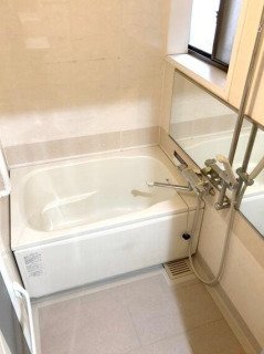 駅徒歩10分×780万！戸建投資 羽曳野市　780万円の浴室