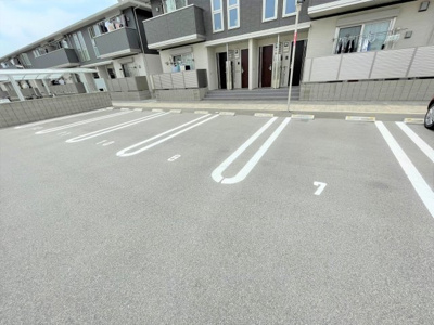 【駐車場】 | グランツコート三笠B