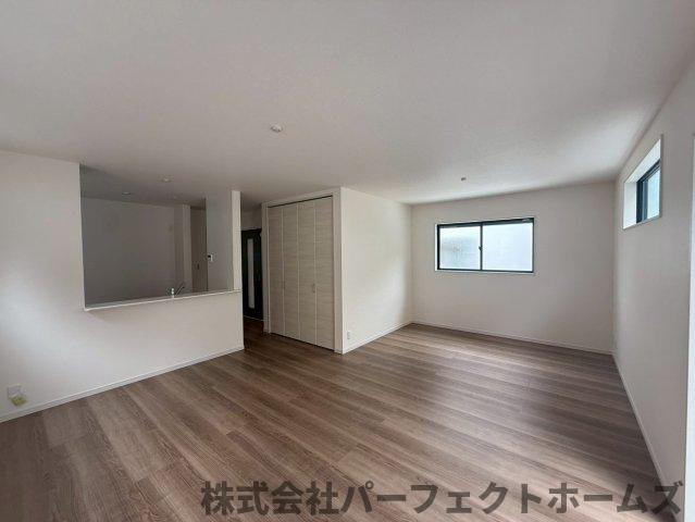 【居間・リビング】の画像