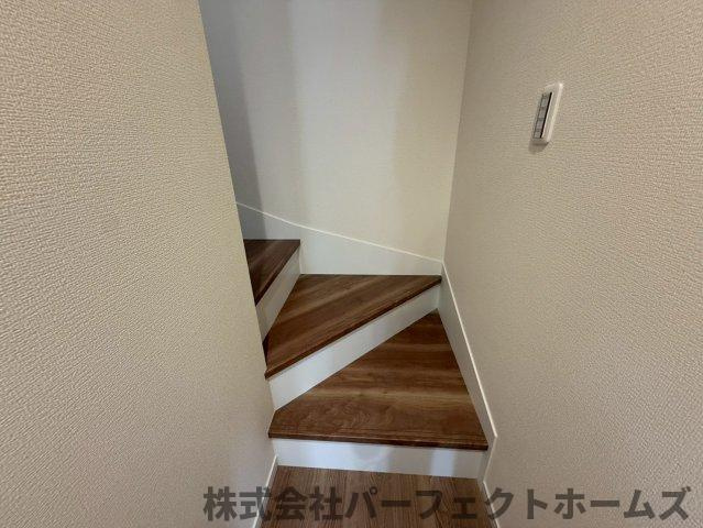 東香里元町戸建の内装|きれいな内装です