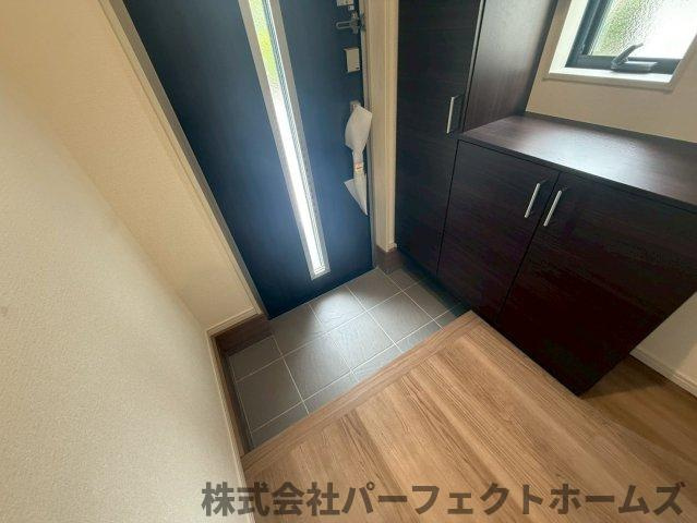 東香里元町戸建の玄関|毎日通る玄関はこちらです