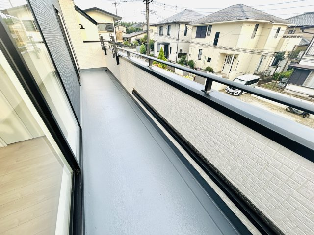 四街道市旭ケ丘３丁目のバルコニー