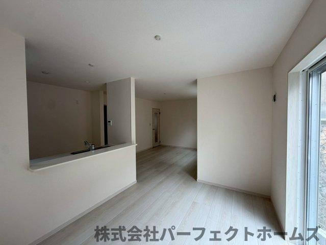 【居間・リビング】の画像