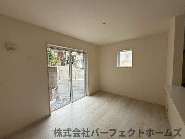 【居間・リビング】の画像