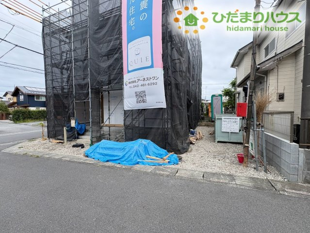 熊谷市大原　第3　新築一戸建て　クレイドルガーデン　01の前面道路含む現地写真