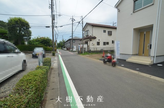 【前面道路含む現地写真】 | 綾瀬市深谷中４丁目　売地　全５区画【仲介手数料無料】