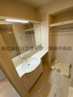 【独立洗面台】 | St.Island Ⅱ | ※別部屋の写真です（イメージ写真）