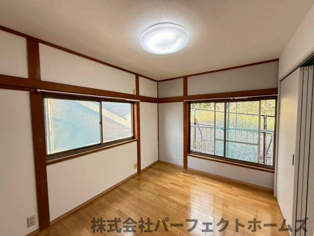 【寝室】の画像