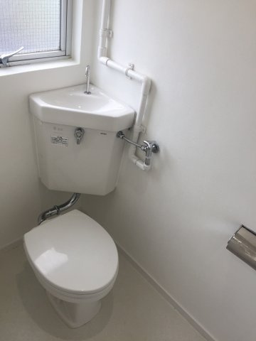 清潔感のあるトイレです