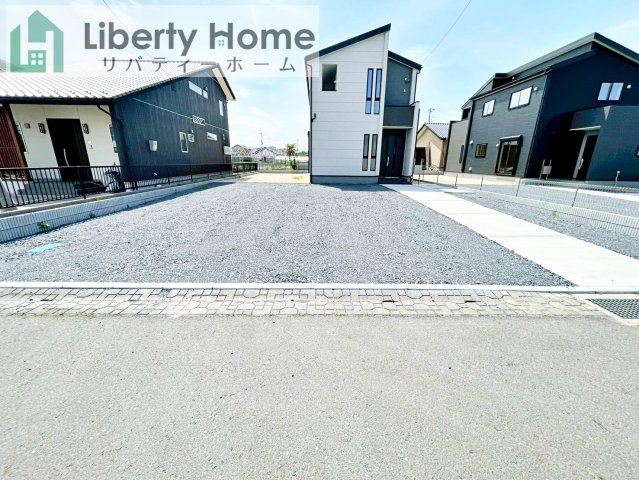 ひたちなか市阿字ヶ浦町第4　新築戸建　2号棟の駐車場