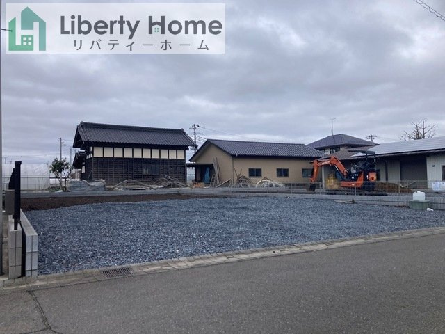 ひたちなか市阿字ヶ浦町第4　新築戸建　2号棟の前面道路含む現地写真