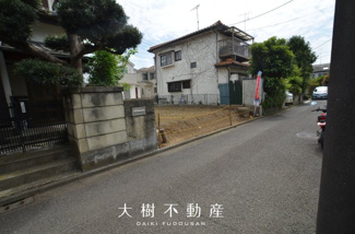 【前面道路含む現地写真】