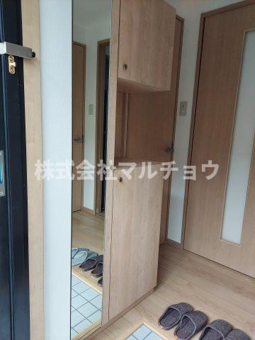 ユーミー千津ヶ谷の玄関|収納もある玄関です