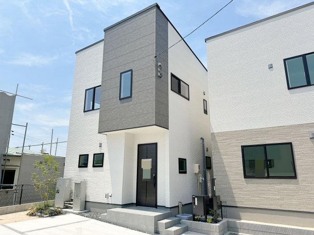 佐伯区皆賀1丁目 No.2の外観|2025年1月完成☆
4LDKの新築住宅が分譲開始♪
お気軽にお問い合わせください！