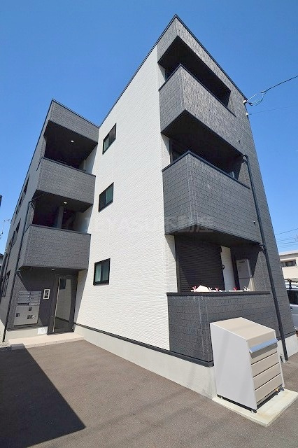 アドバンス南観音の外観