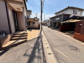 【前面道路含む現地写真】 | 若葉区桜木3丁目中古戸建　千葉都市モノレール「桜木」駅 | ここから始まる新生活を応援いたします！