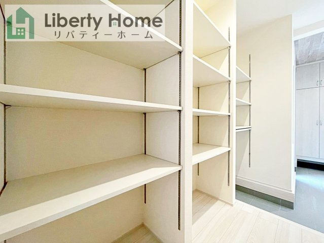 石岡市石岡第9　新築戸建　の収納