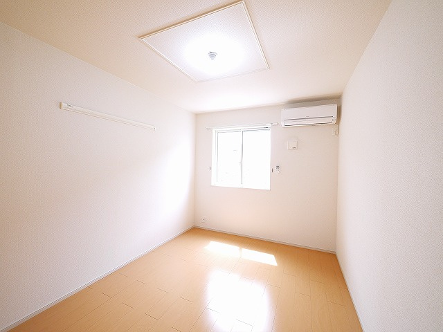 メゾン城東Ⅰの寝室|寝室です