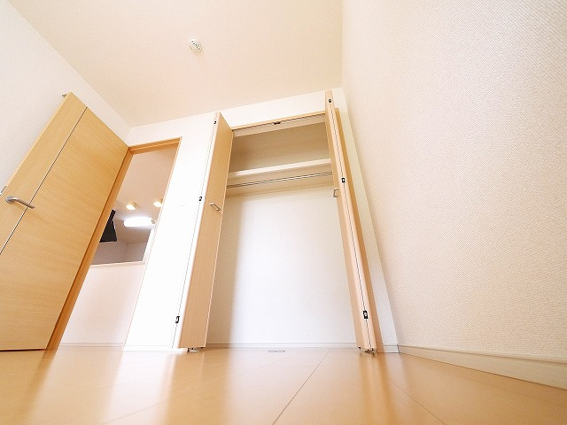 メゾン城東Ⅰの洗面所|スペースが確保できる洗面所です