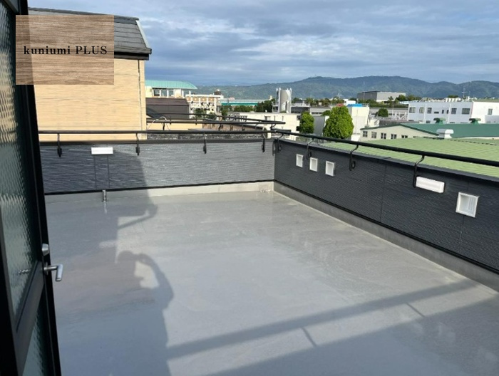 大阪市鶴見区安田1丁目のバルコニー