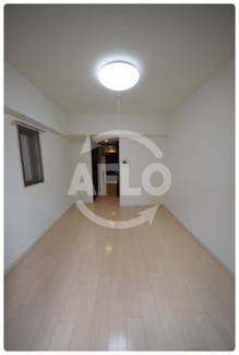 【洋室】 | S-RESIDENCE緑橋Serio | S-RESIDENCE緑橋Serio　洋室