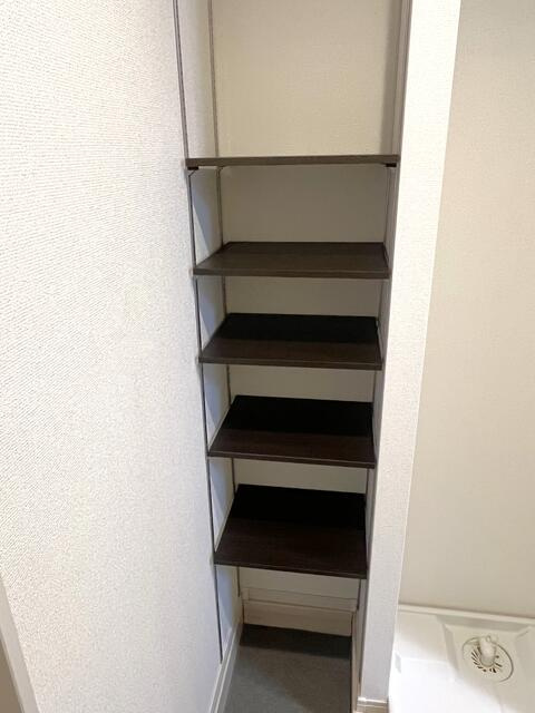 リヴェールコート小岩の玄関