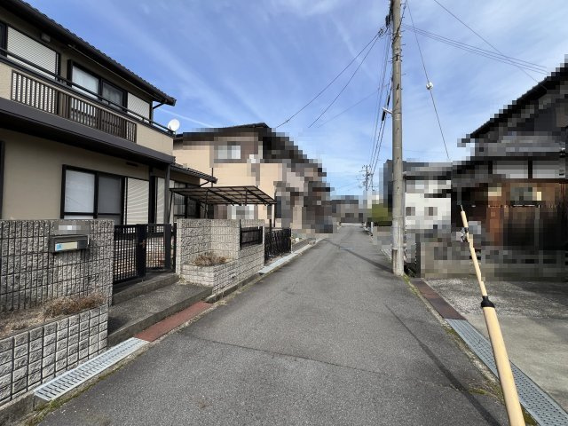 【前面道路含む現地写真】の画像