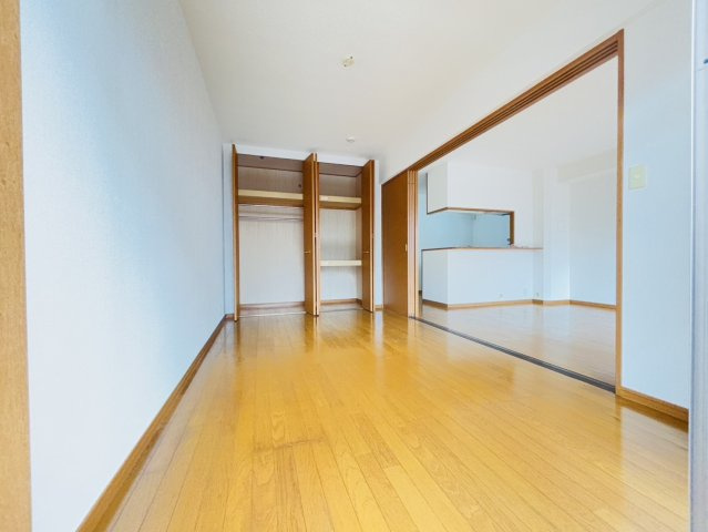 デューク筑紫野の居間・リビング