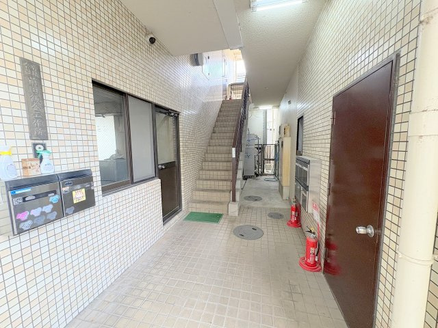 シャトークレインのロビー