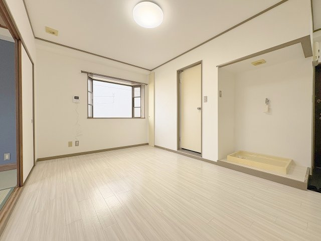 シャトークレインの居間・リビング