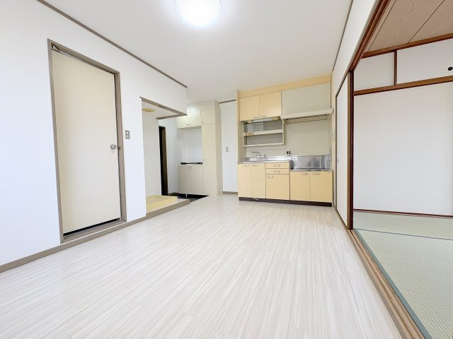 シャトークレインの居間・リビング