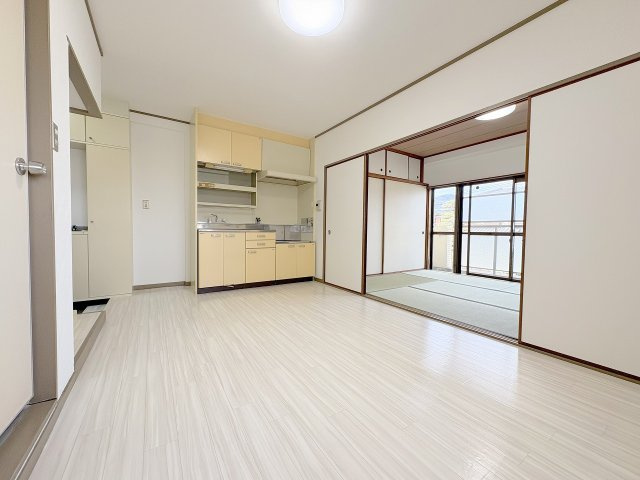 シャトークレインの内装