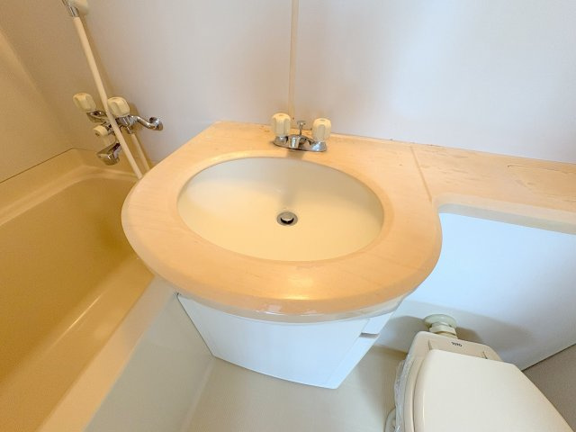 シャトークレインの洗面所