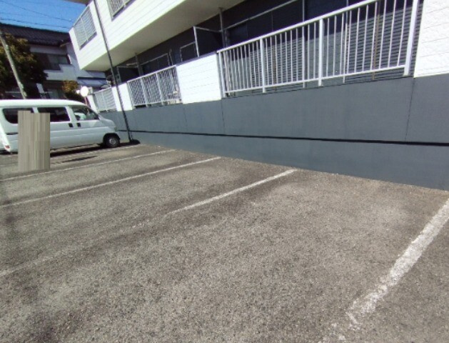 サンシャインさのの駐車場