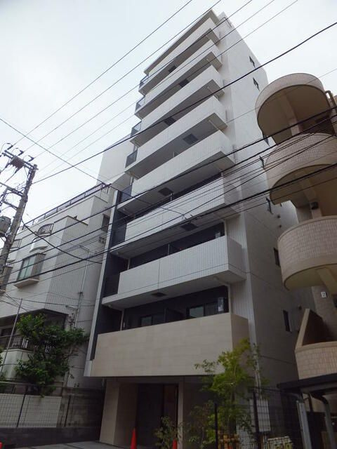 フェルクルール上野根岸の外観