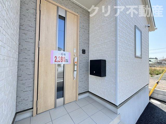 【玄関】 | 前橋市北代田町新築1号棟