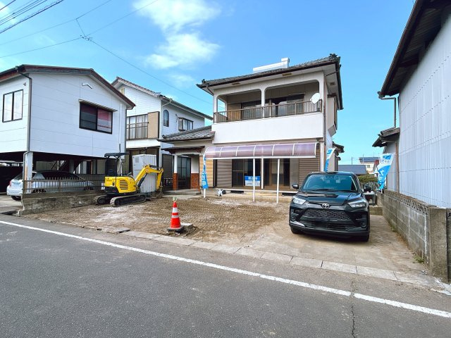 都城市下川東２丁目の中古一戸建の外観