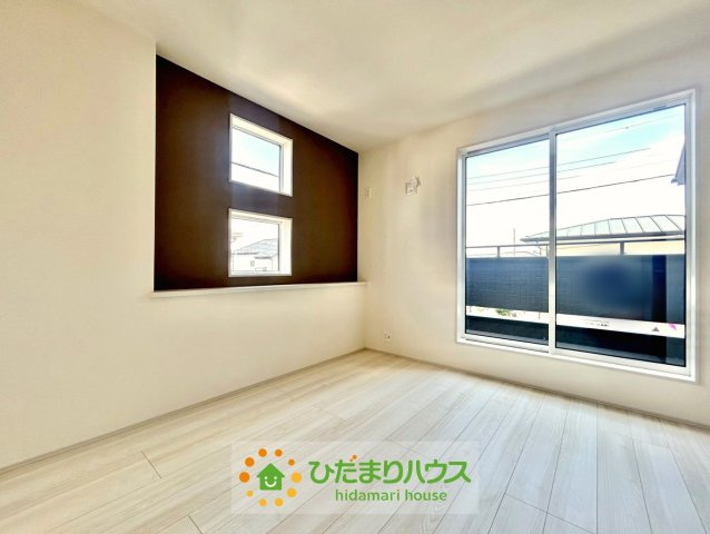 久喜市栗原２丁目3期　新築一戸建ての洋室|書斎や仕事部屋、趣味の部屋にしても良いですね！