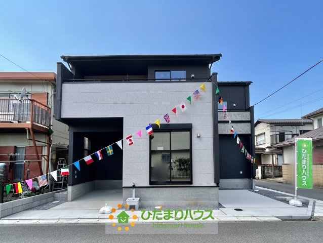 久喜市栗原２丁目3期　新築一戸建ての外観|南向きに窓が面しているので、暖かい陽射しが差し込みます！