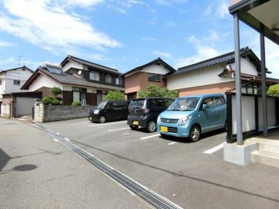 【駐車場】 | エスポワールⅡ