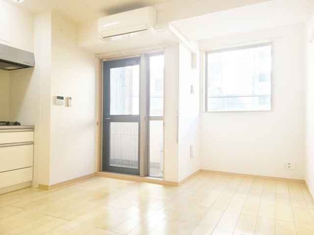 プリムローズ　アカバネの居間・リビング|8.8帖のリビングです☆