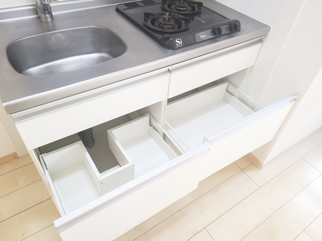 プリムローズ　アカバネのキッチン|キッチン下部の収納です☆