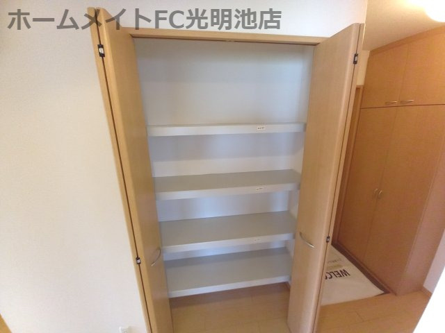 オーキッドガーデン曽根の収納