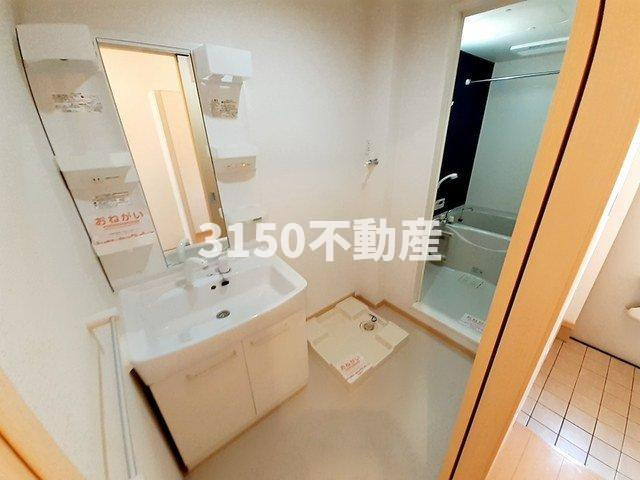 ロワイヤル城南の洗面所