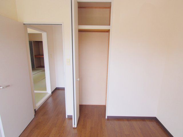 エクセル向井B棟の収納