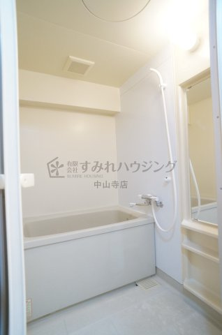 REIWA宝塚の浴室
