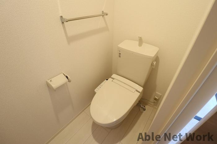 コンフォートⅢAのトイレ|温水洗浄暖房便座