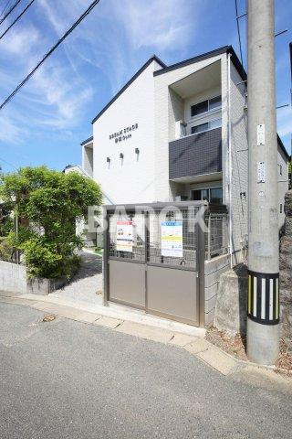 DREAMSTAGE香椎OASEの外観