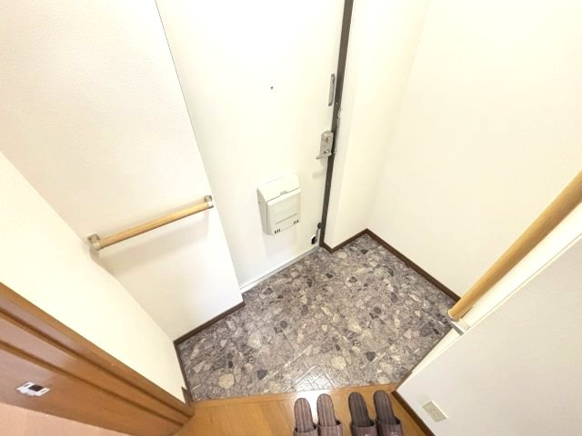 パークアベニュー弐番館の玄関