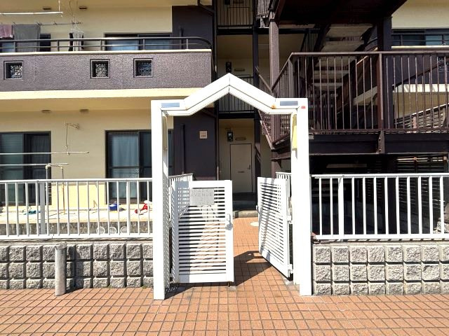 パークアベニュー弐番館のエントランス